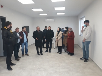 Biz Çalışıyoruz, Altıntaş Gelişiyor.