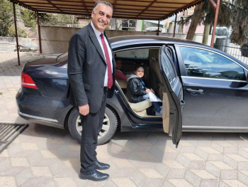 BAŞKANIMIZIN KOLTUĞU BUGÜN MİNİKLERİMİZE EMANET...