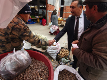 Sosyal belediyecilik anlayışımızla her zaman esnaf ve vatandaşlarımızın yanındayız.