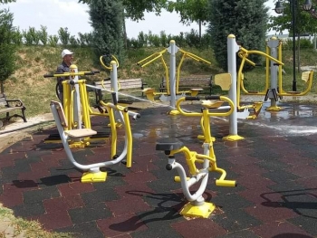 Çocuk Oyun Parklarımızda Bakım,Onarım ve Temizlik...