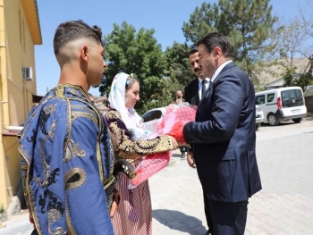 Valimiz Sayın Musa Işın, ilçe ziyaretlerine Altıntaş ile başladı