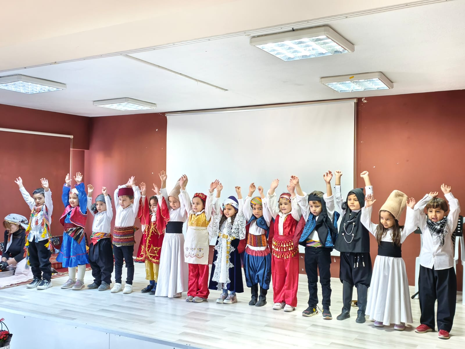 İLÇEMİZDE YERLİ MALI HAFTASI KUTLANIYOR...