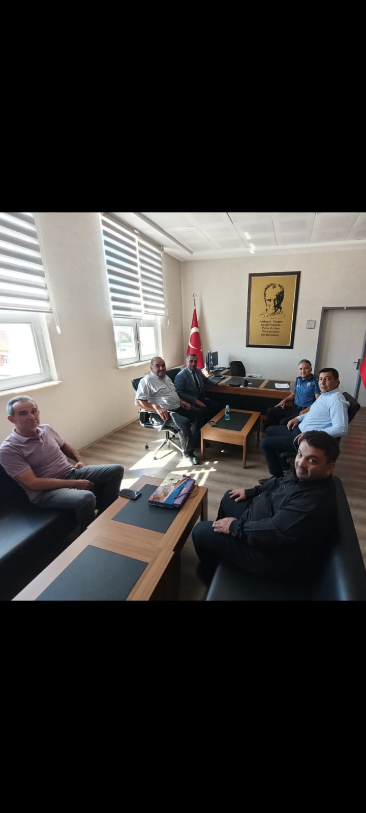 BAŞKANIMIZDAN EMNİYET AMİRİNE HAYIRLI OLSUN ZİYARETİ...