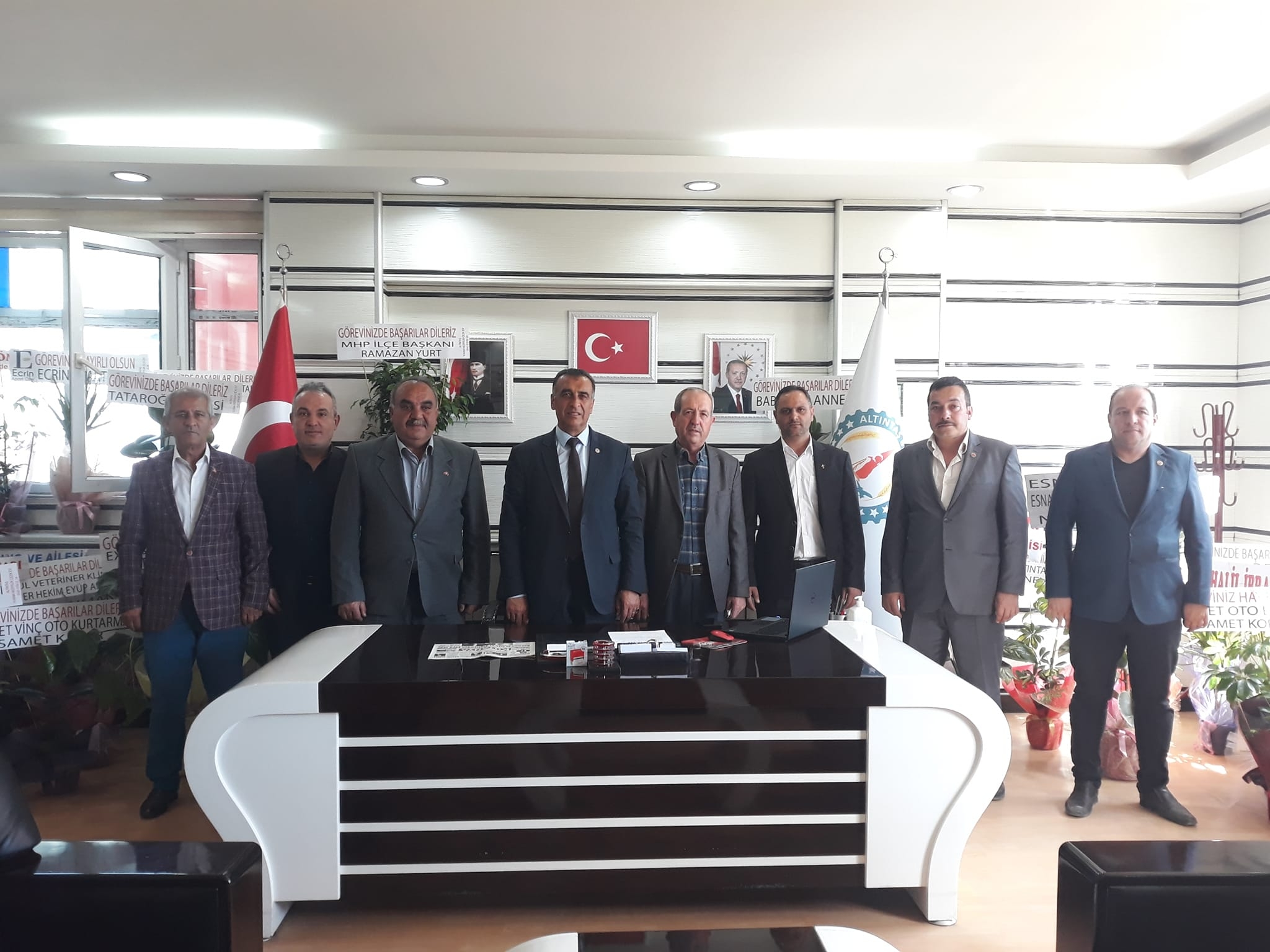 İlçe Başkanımız ve Meclis Üyelerimizden Başkanımıza Ziyaret...