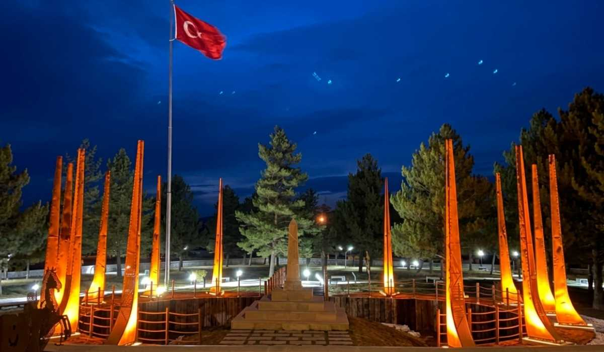  Yüzbaşı Şekip Efendi Şehitliği