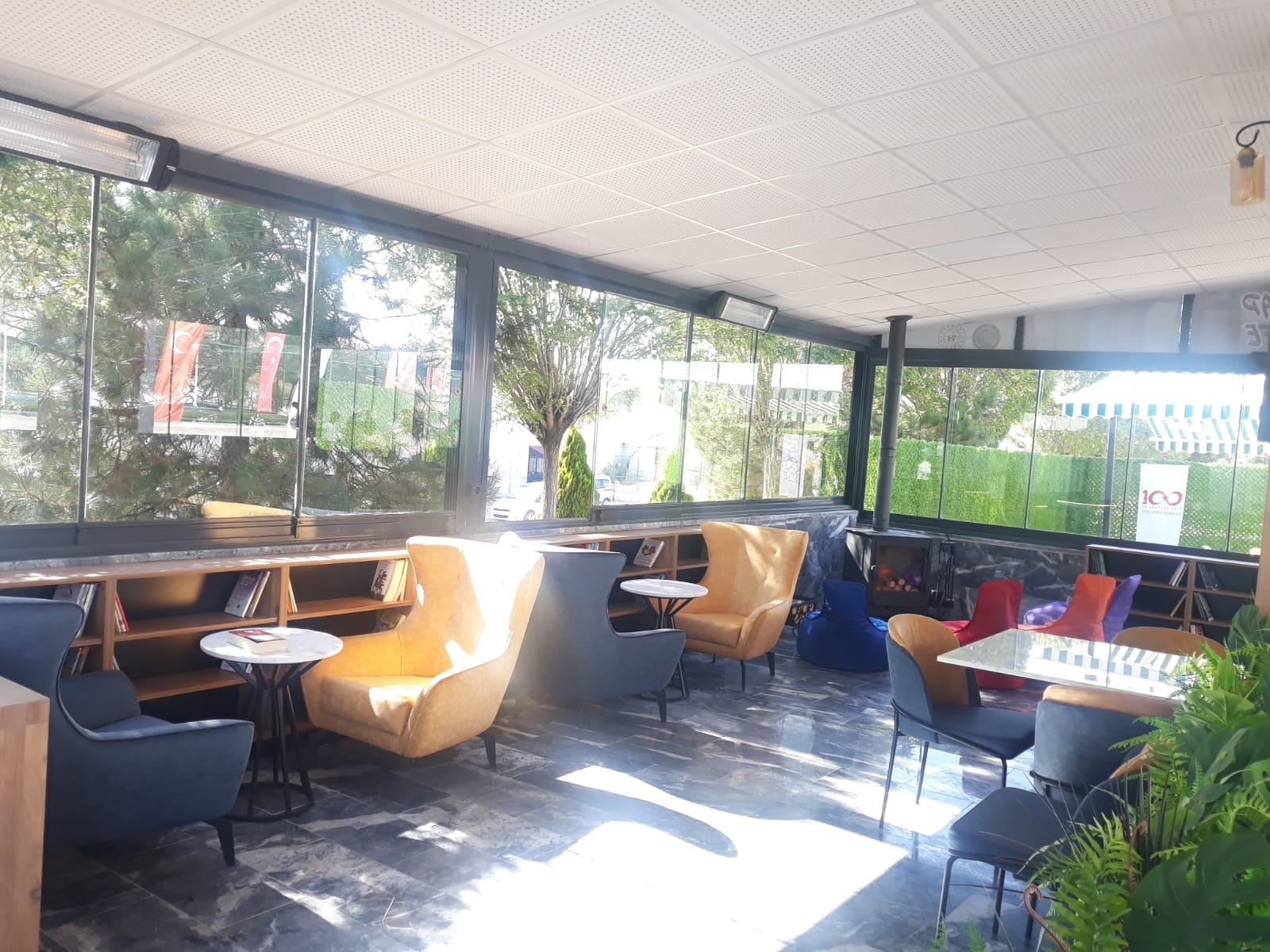 Gençlik ve Spor Kompleksi ve Kitap Kafe